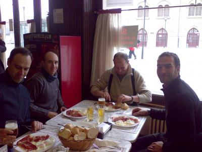20080809004902-almuerzo-ranger.jpg